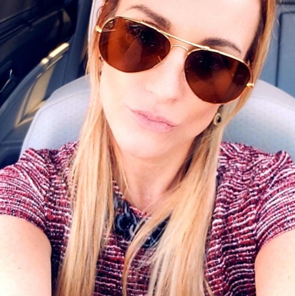 Meet your Posher, Jennifer